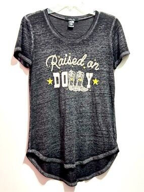 Sable Sky Women’s Raised on Dolly Grey Tee